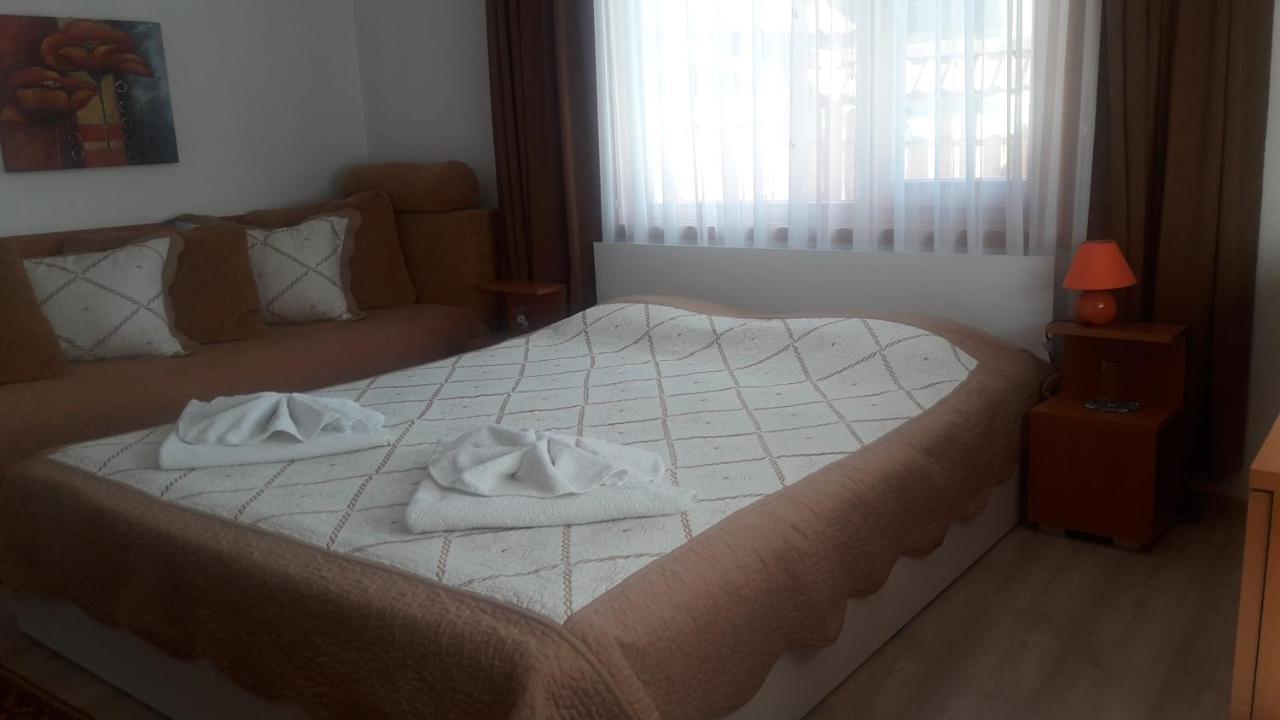 Guest House Stoletnika Yagodina Exterior photo